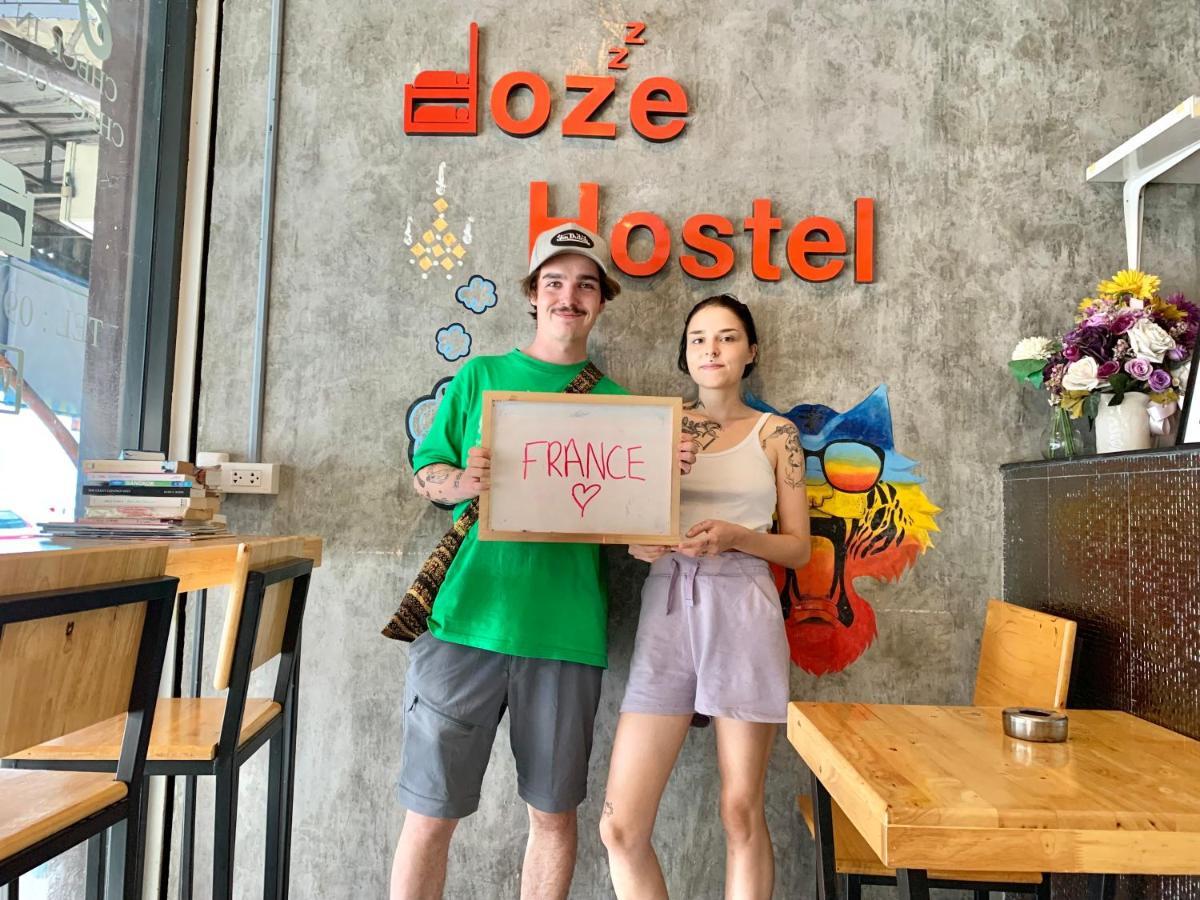 Doze Hostel Čiang Mai Exteriér fotografie