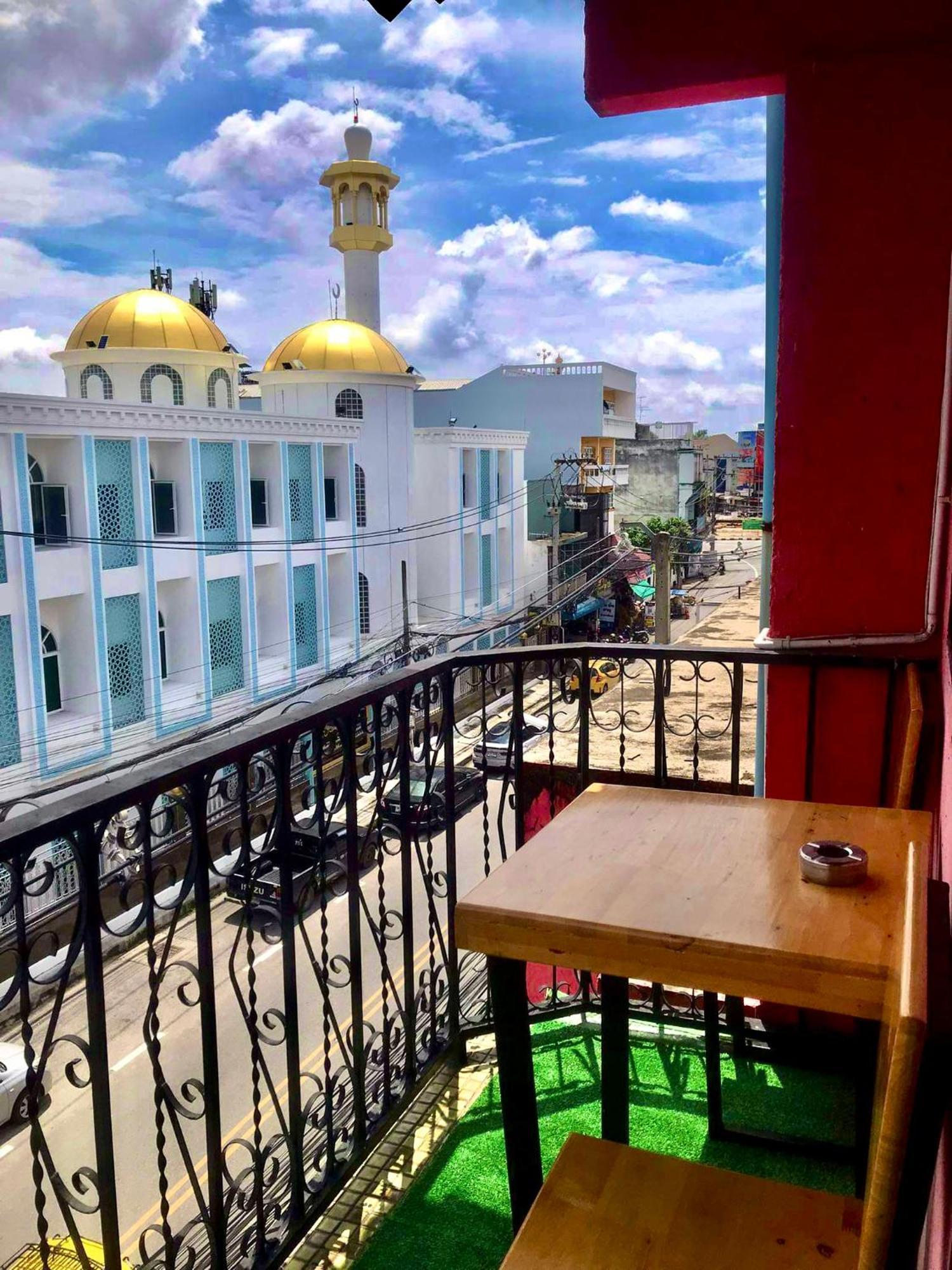 Doze Hostel Čiang Mai Exteriér fotografie