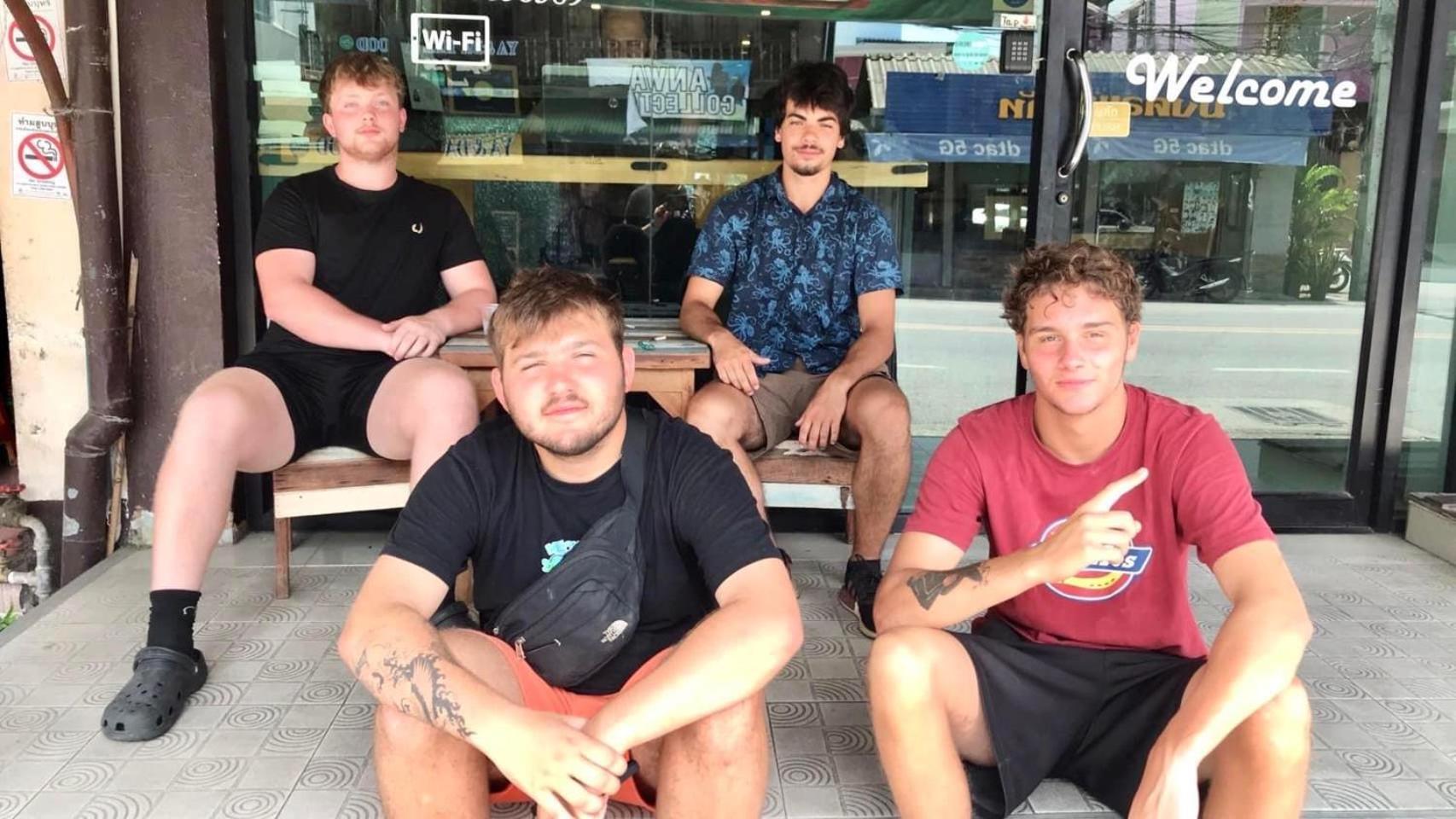 Doze Hostel Čiang Mai Exteriér fotografie